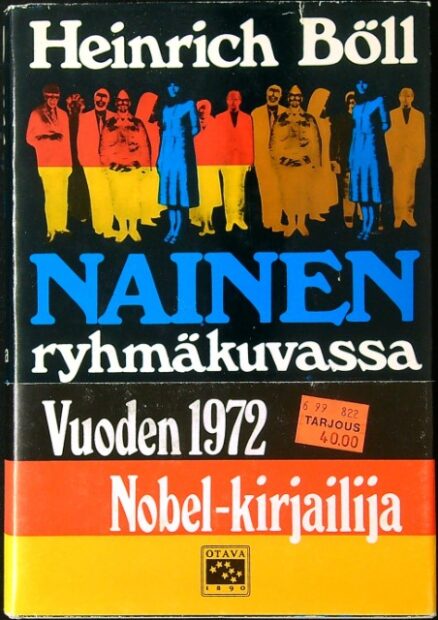 Nainen ryhmäkuvassa