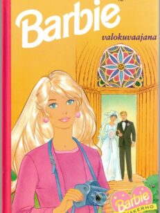 Barbie valokuvaajana