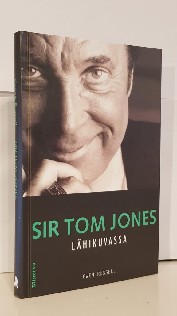 Sir Tom Jones lähikuvassa