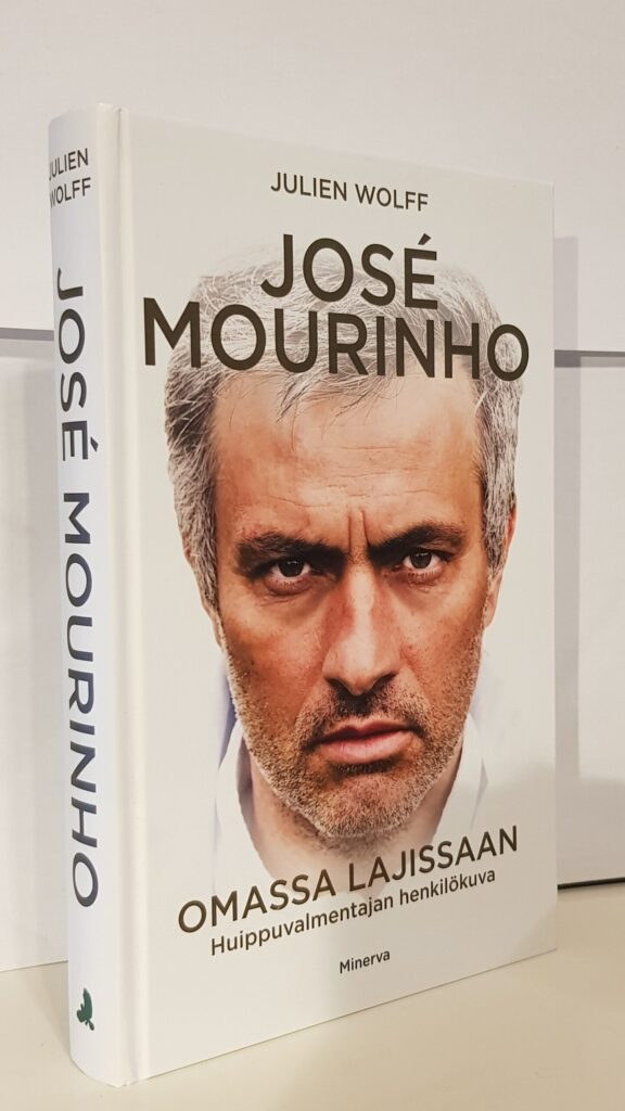 Jose Mourinho - omassa lajissaan - huippuvalmentajan henkilökuva