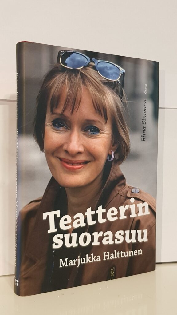 Teatterin suorasuu Marjukka Halttunen