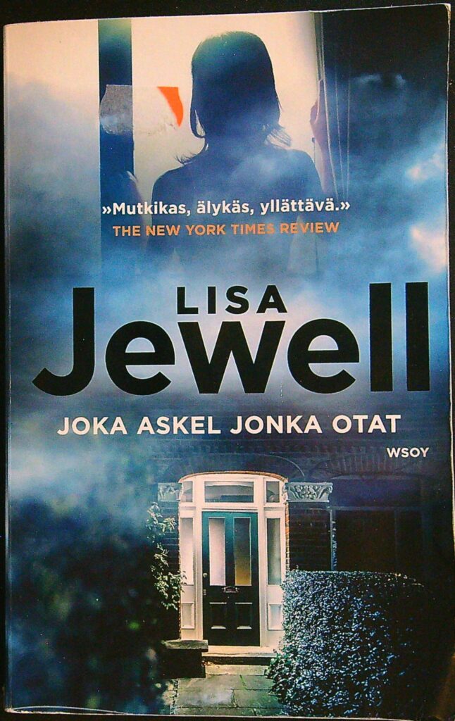 Jewell Lisa