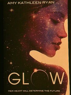 Glow - the sky chasers first Book