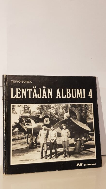 Lentäjän albumi 4